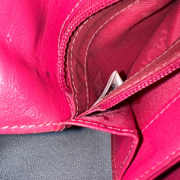 ❌❌❌Authentic Preloved MCM wallet❌❌❌ - Picture 10 of 15